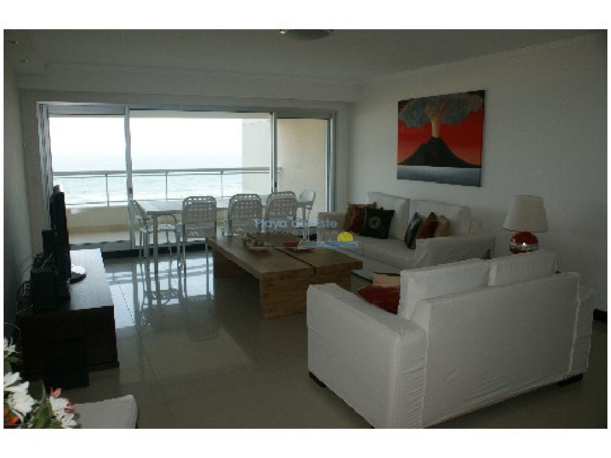 Brava - GoPunta - Portal Inmobiliario de Punta del Este - Maldonado