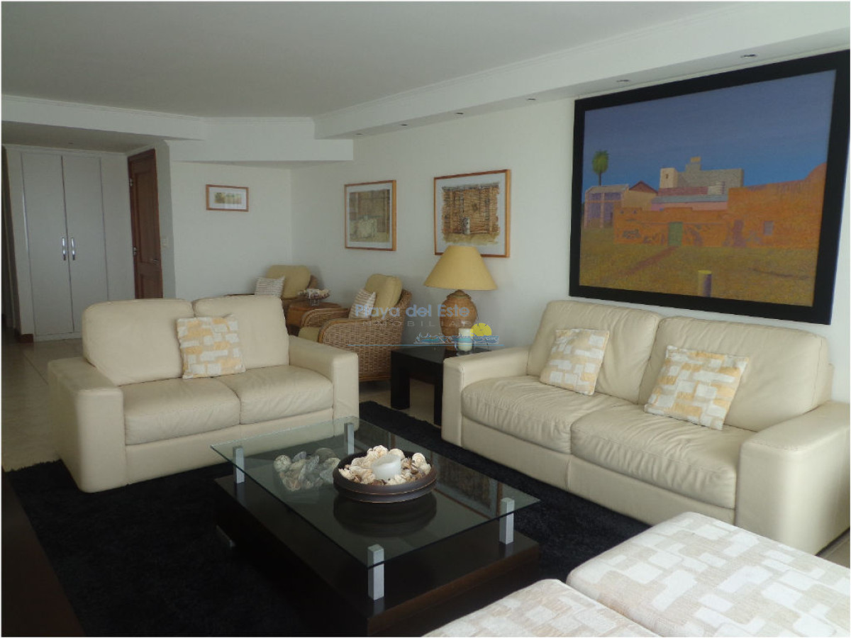 Brava - GoPunta - Portal Inmobiliario de Punta del Este - Maldonado