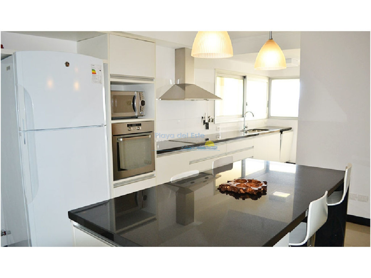 Brava - GoPunta - Portal Inmobiliario de Punta del Este - Maldonado