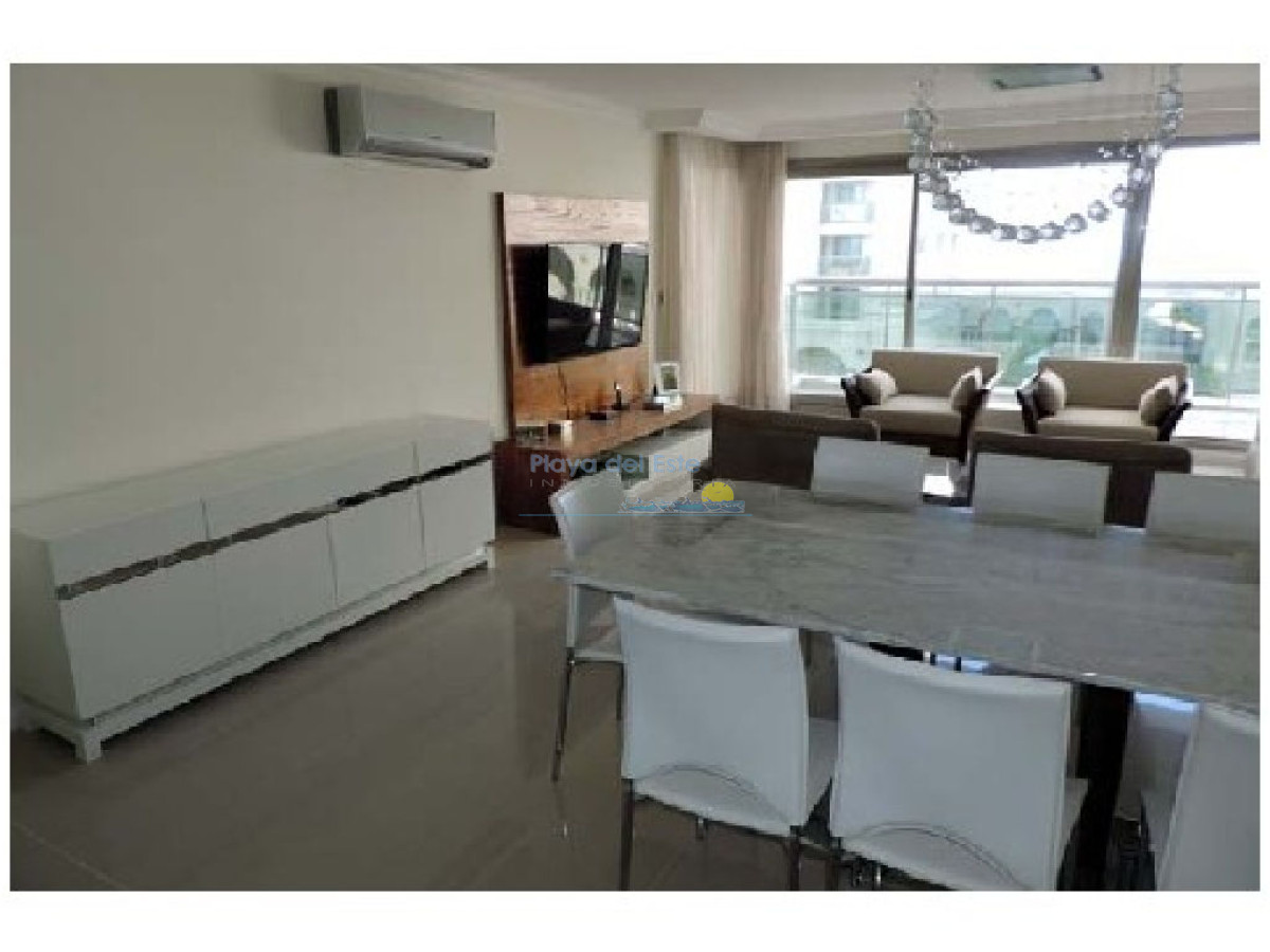 Brava - GoPunta - Portal Inmobiliario de Punta del Este - Maldonado
