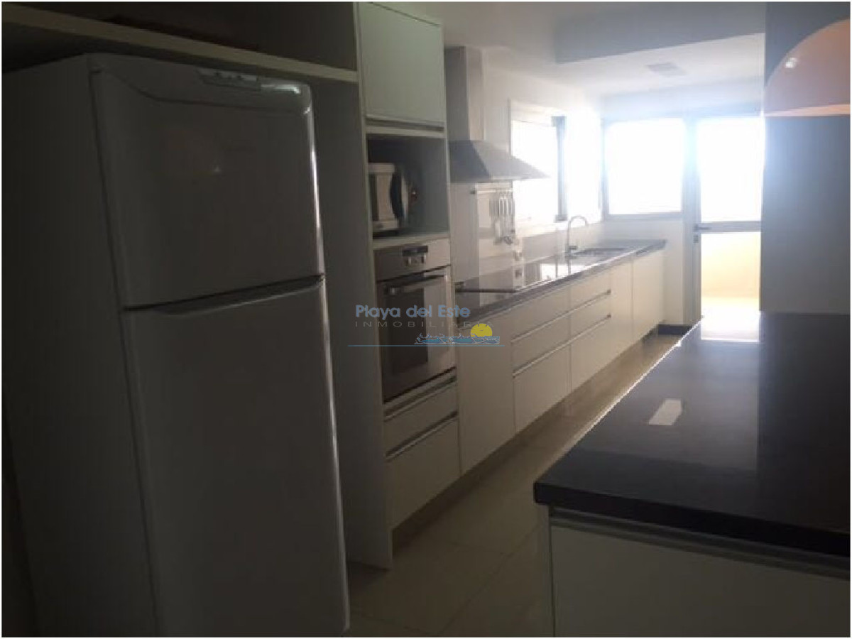 Brava - GoPunta - Portal Inmobiliario de Punta del Este - Maldonado