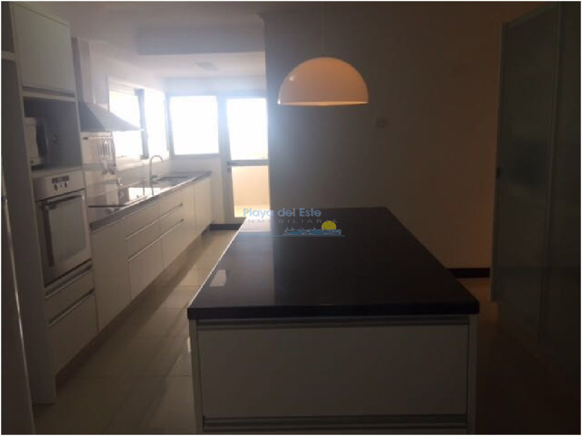 Brava - GoPunta - Portal Inmobiliario de Punta del Este - Maldonado