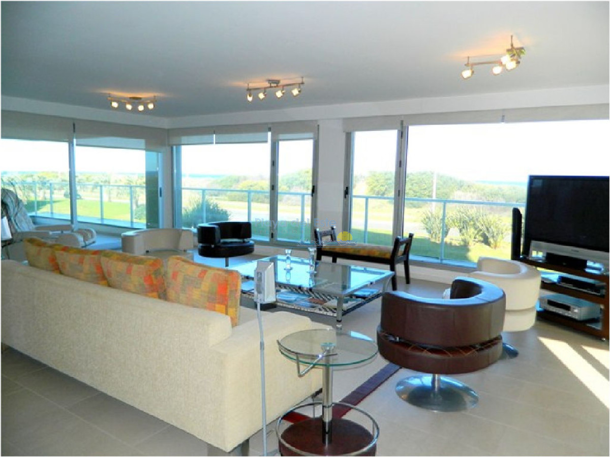 Brava - GoPunta - Portal Inmobiliario de Punta del Este - Maldonado