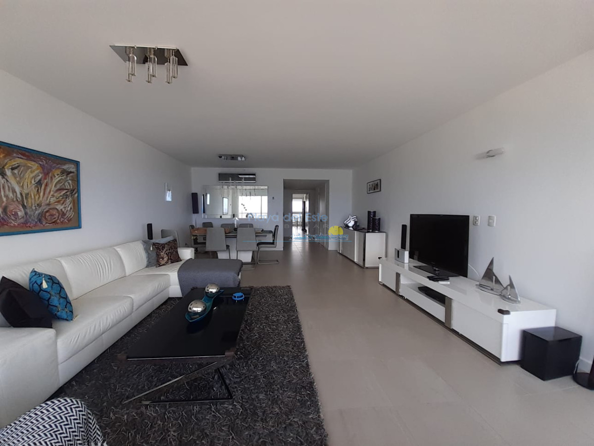 Brava - GoPunta - Portal Inmobiliario de Punta del Este - Maldonado