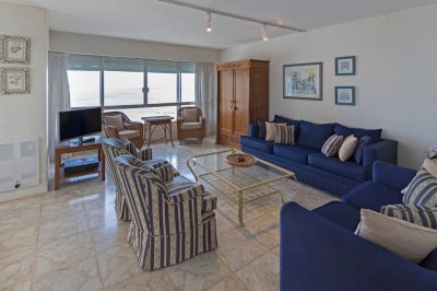 Apartamento en Punta del Este, Mansa