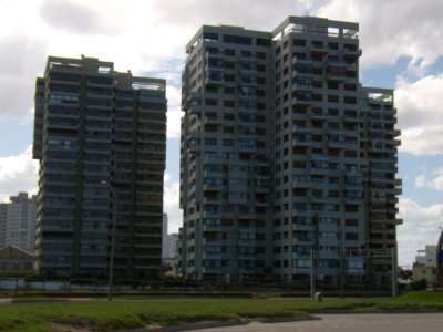 Apartamento en Brava, 3 dormitorios *