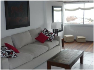 Apartamento en Brava, 3 dormitorios *