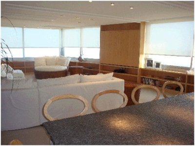 Apartamento en Brava, 3 dormitorios *