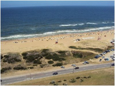 Apartamento en Brava, 3 dormitorios *