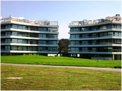 Apartamento en Brava, 3 dormitorios *