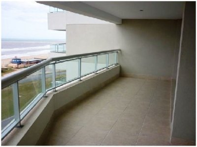 Apartamento en Punta del Este, Brava