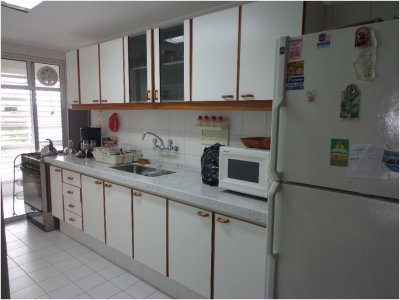 Apartamento en Mansa, 3 dormitorios *