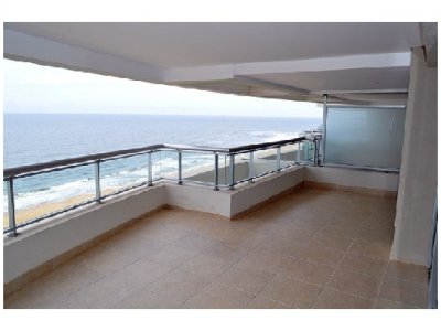 Apartamento en Punta del Este, Brava