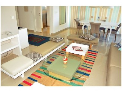 Apartamento en Roosevelt, 3 dormitorios *