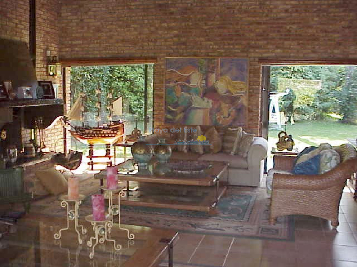 Mansa - GoPunta - Portal Inmobiliario de Punta del Este - Maldonado