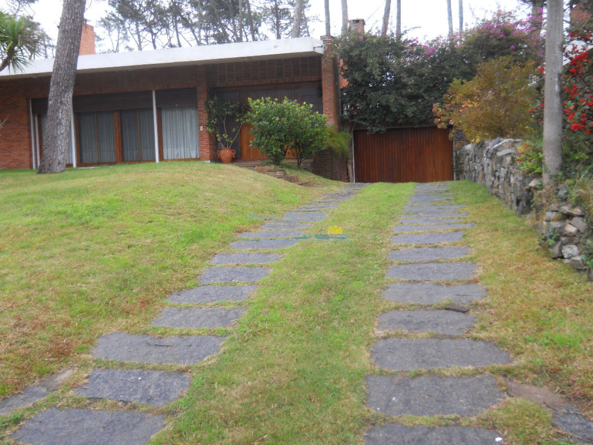 Mansa - GoPunta - Portal Inmobiliario de Punta del Este - Maldonado