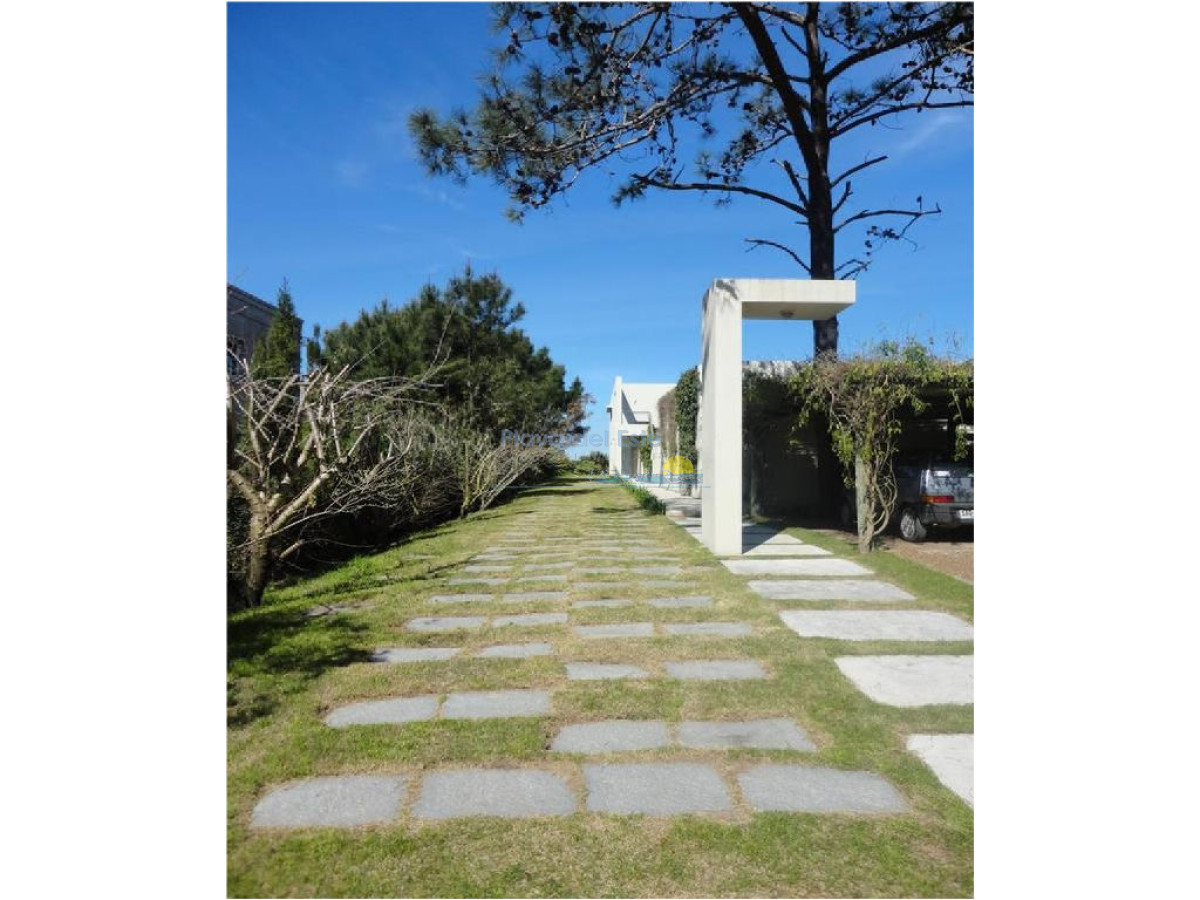 Montoya - GoPunta - Portal Inmobiliario de Punta del Este - Maldonado