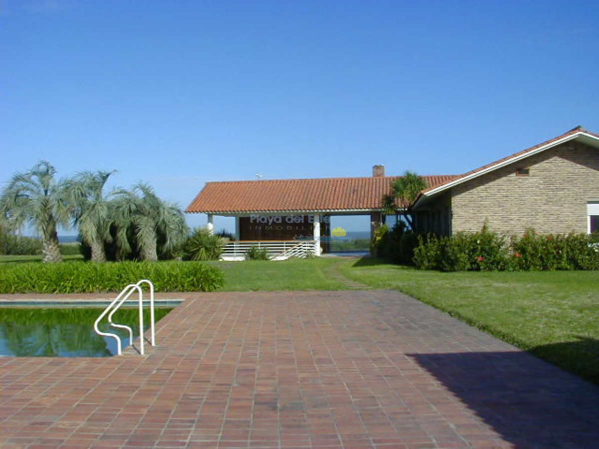 Golf - GoPunta - Portal Inmobiliario de Punta del Este - Maldonado