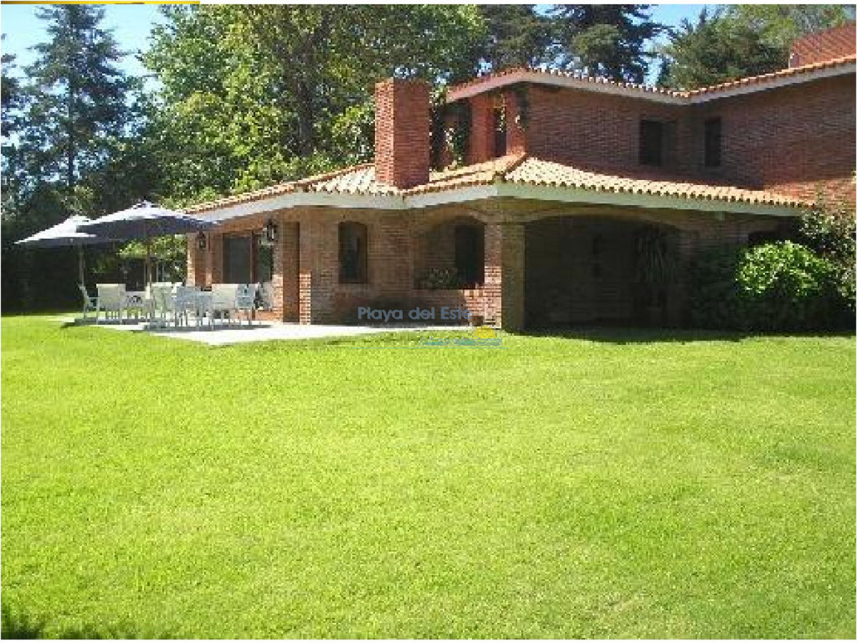 Mansa - GoPunta - Portal Inmobiliario de Punta del Este - Maldonado