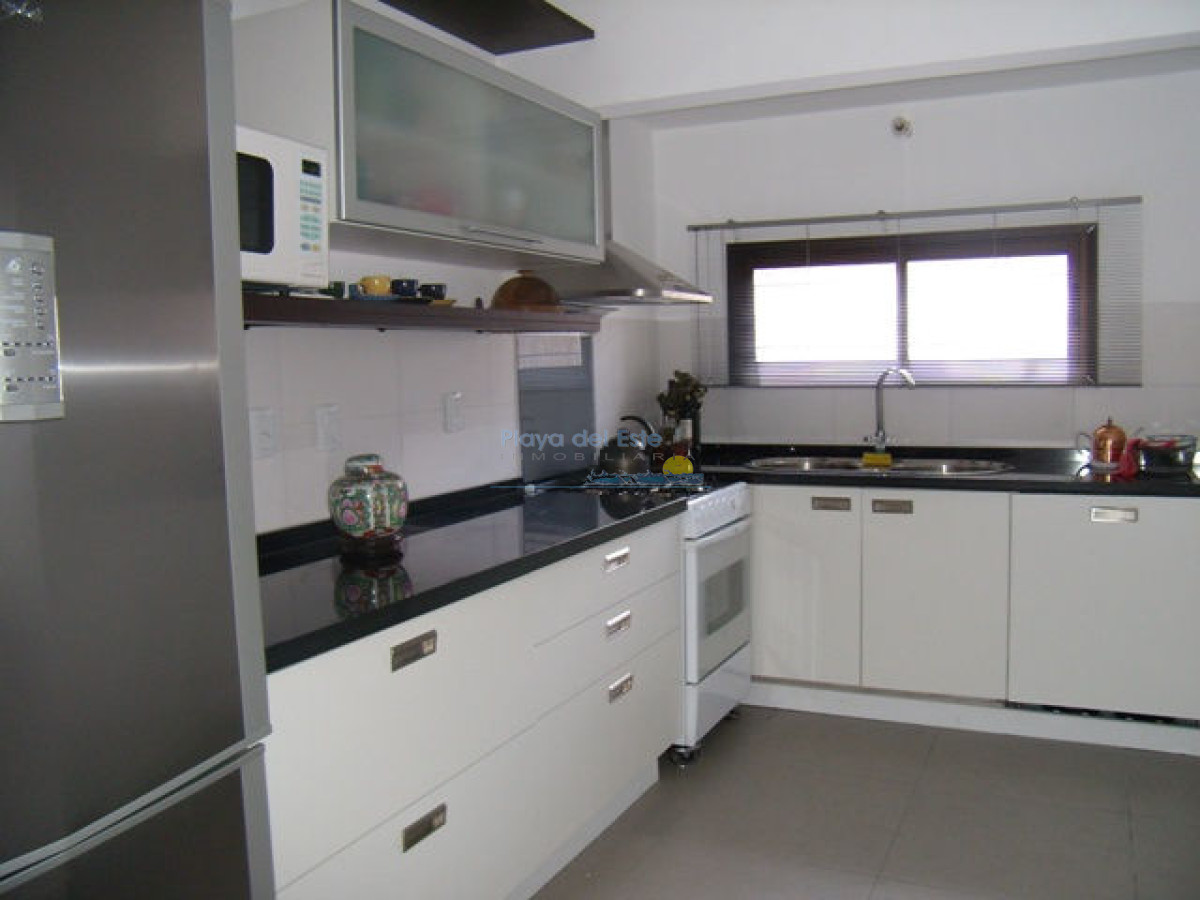 Mansa - GoPunta - Portal Inmobiliario de Punta del Este - Maldonado