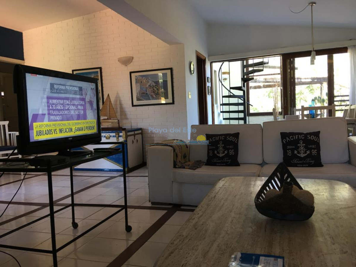 Brava - GoPunta - Portal Inmobiliario de Punta del Este - Maldonado