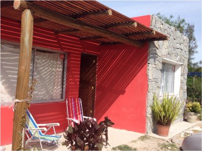 Casa en Balneario Buenos Aires, 3 dormitorios *