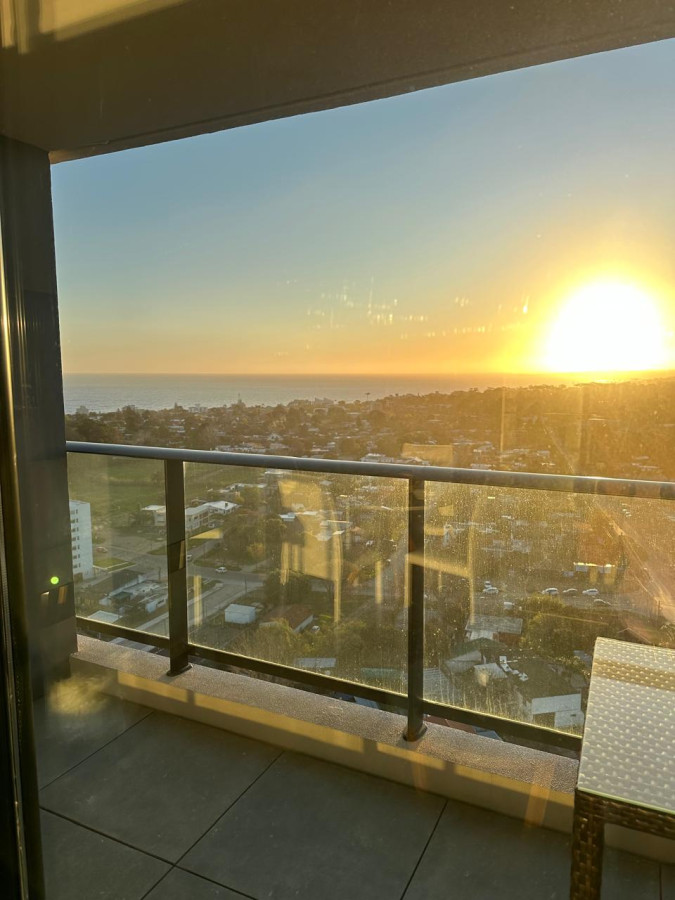 Apartamento en venta - More Atlántico, Punta del Este.
