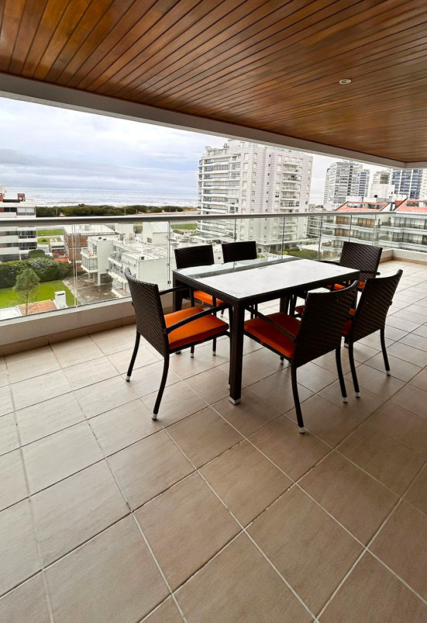 Imagen de Apartamento en venta | Icon Brava Tower, Playa Brava | Premium