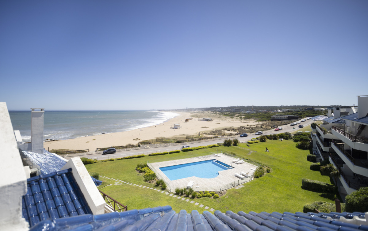 Imagen de Venta Penthouse frente al mar 4 dorm | Bikini Beach, Manantiales