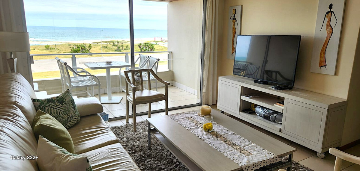 Imagen de Apartamento en primera línea en venta!!
