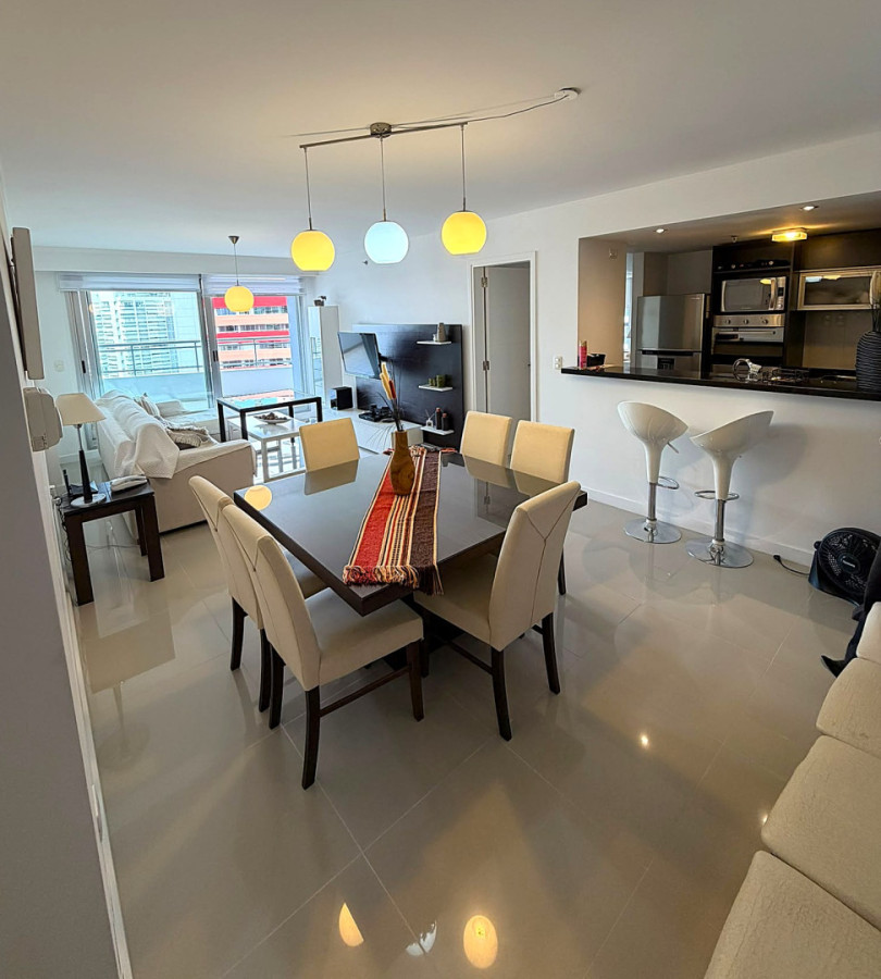 Imagen de Apartamento en venta | Piso alto, 3 dormitorios con suite en The Forest Tower II. Ubicación: Aidy Grill, Punta del Este