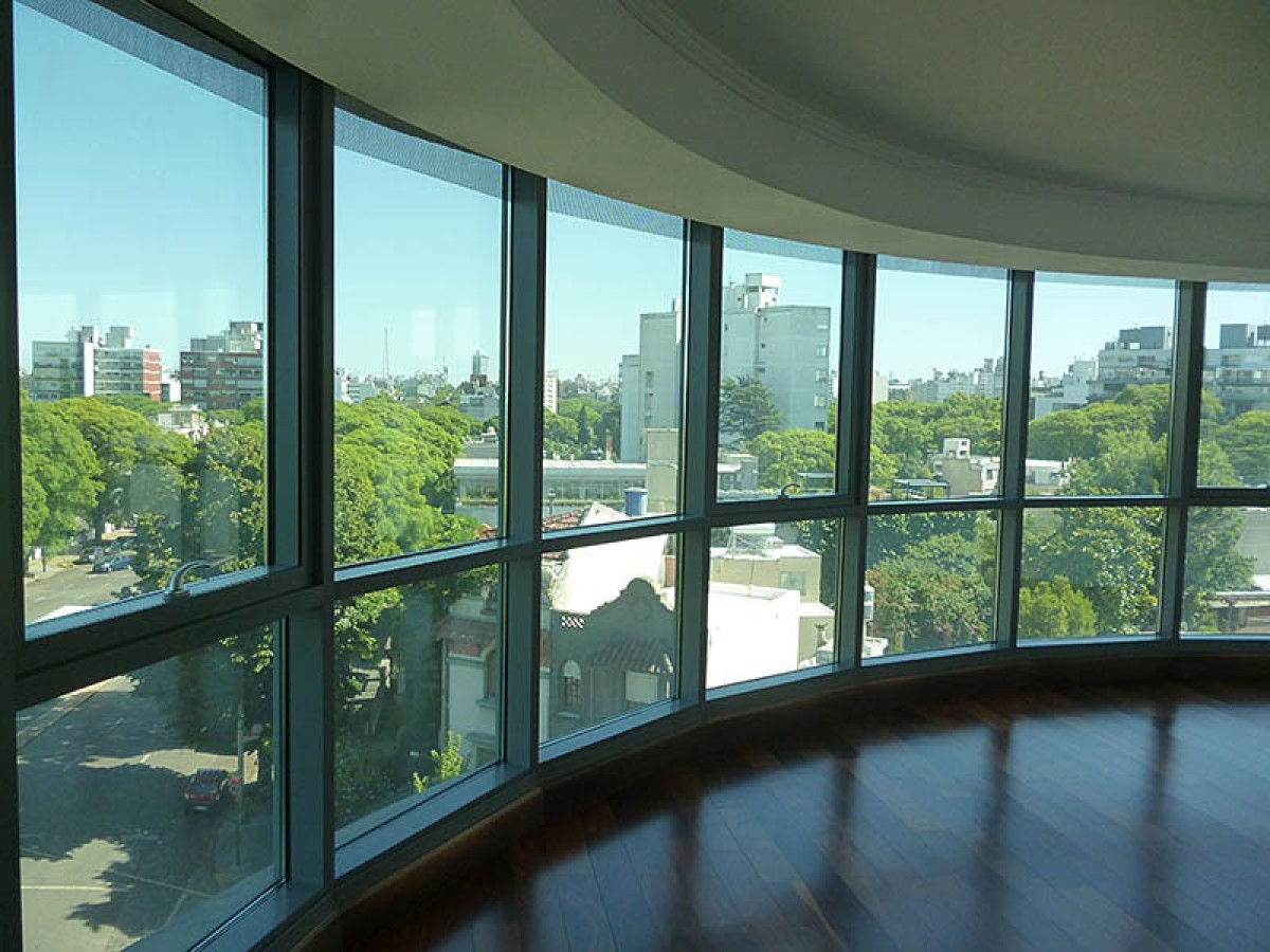 Imagen de Apartamento en venta | 3 dormitorios y 3 baños, a 400 m del mar en Tee Tower. Ubicación: Punta Carretas, Montevideo