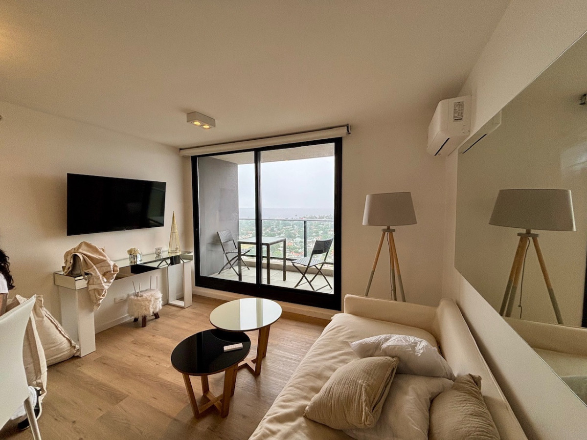 Imagen de Apartamento en venta - More Atlántico, Punta del Este.