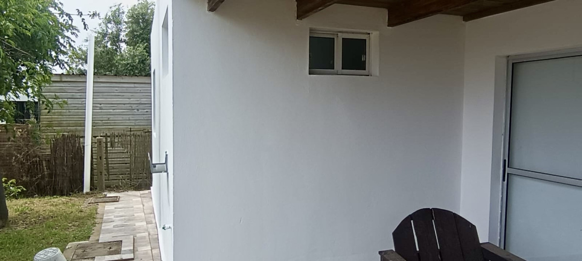 Casa 2 Dorm +  Depto de Huéspedes 2 dorm. a pasos del Mar Brio Buenos Aires