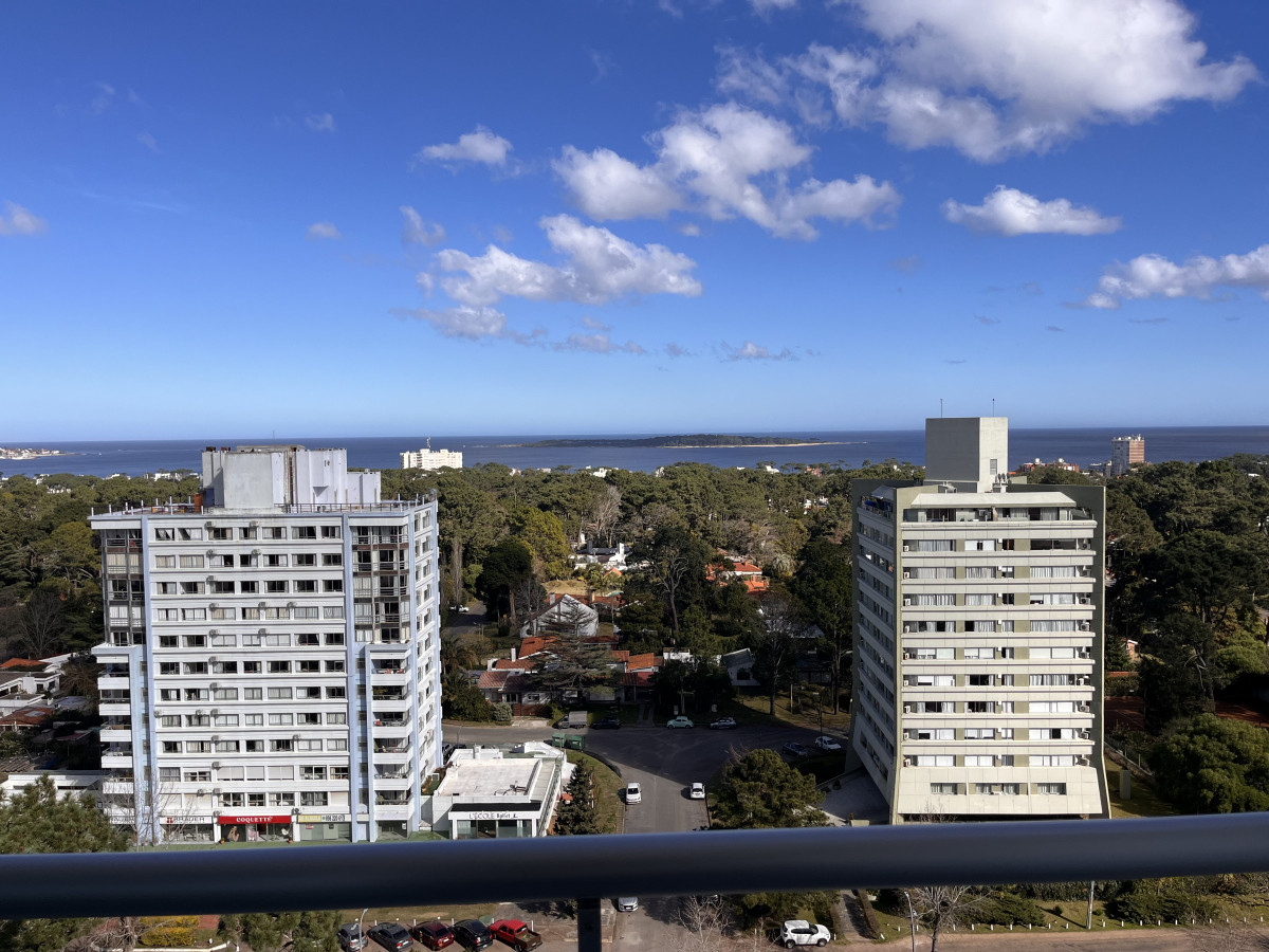 ALQUILER DE APARTAMENTO EN PUNTA DEL ESTE