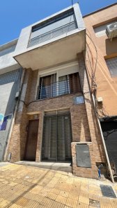Dúplex con Terraza y Parrillero Exclusivo en el Centro