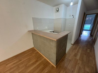 2 Dormitorio con Patio en Cordón - Ideal para Disfrutar Espacio Exterior