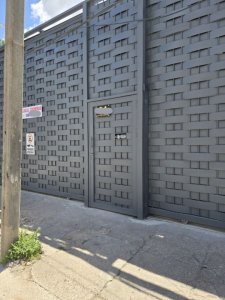 ALQUILER | Local / Depósito en Paso Molino