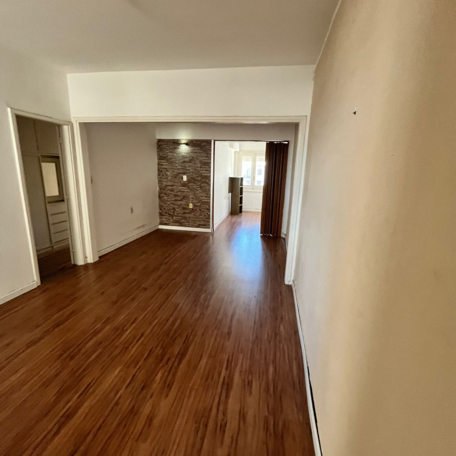 Venta Apartamento 2 Dormitorios Cordón Montevideo V  