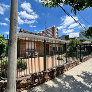 Venta Casa 3 Dormitorios + Escritorio Malvín Montevideo V 