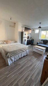 Monoambiente Alquiler. Buceo.