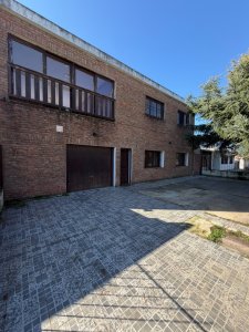 VENTA CASA PADRON UNICO SOLYMAR SUR 4 DORMITORIOS 2 BAÑOS 