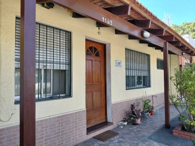 Venta casa 3 dormitorios, 2 baños, garaje, Sayago