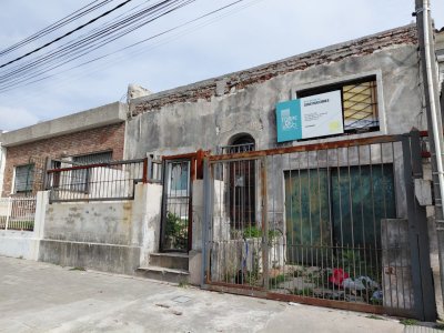 Venta casa o local con reciclaje, padrón único, Paso Molino
