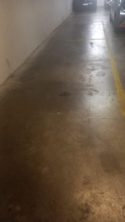 Venta  cochera en Pocitos zona WTC