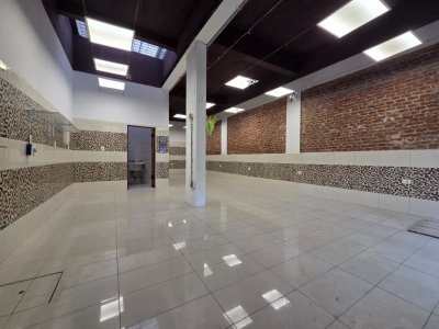 Venta Local Comercial Tres Cruces