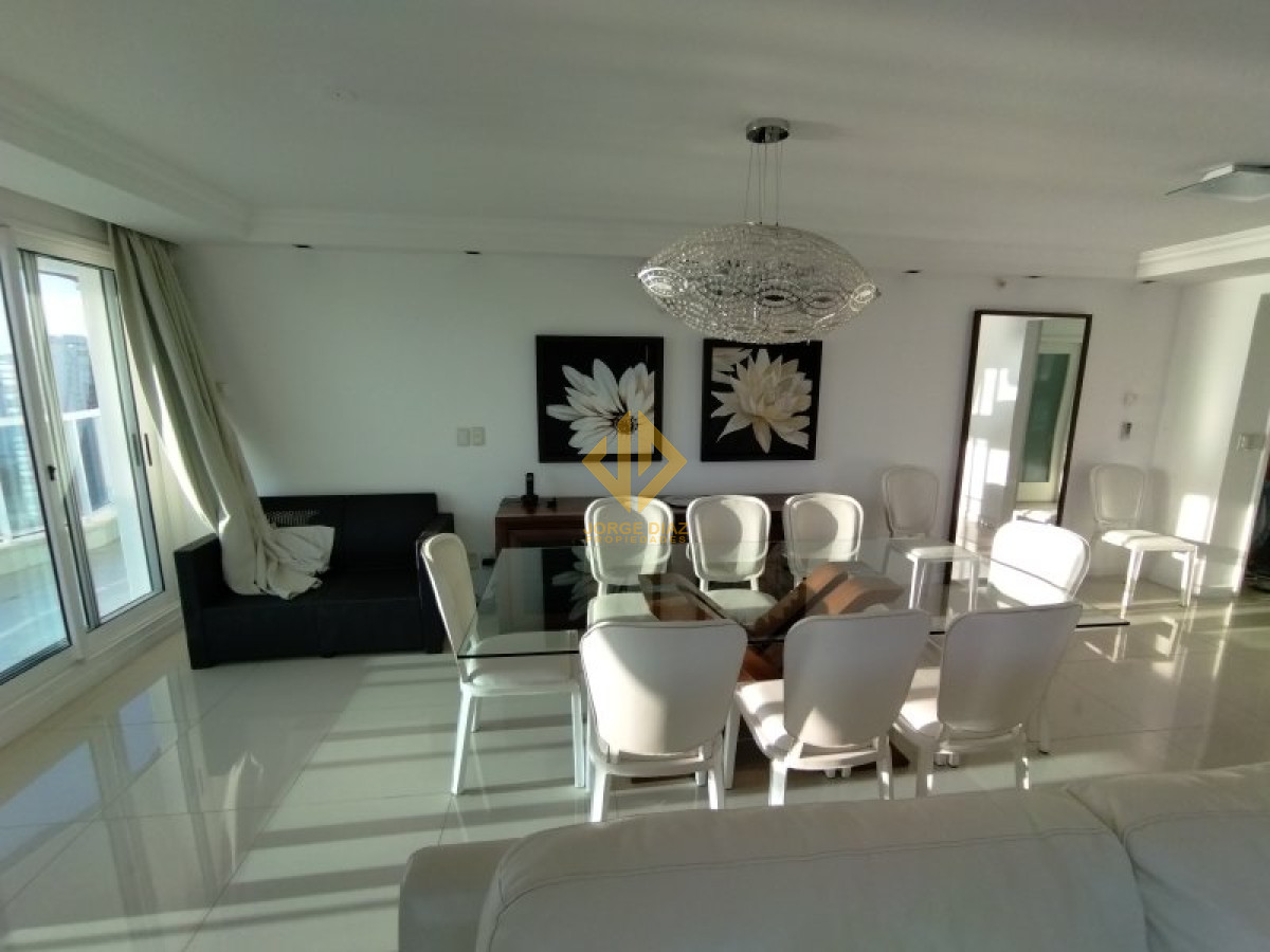 Aidy Grill - GoPunta - Portal Inmobiliario de Punta del Este - Maldonado