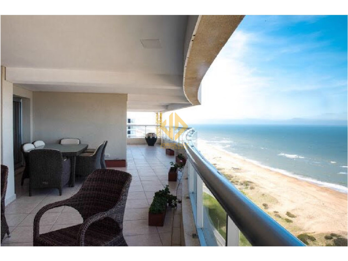 Brava - GoPunta - Portal Inmobiliario de Punta del Este - Maldonado