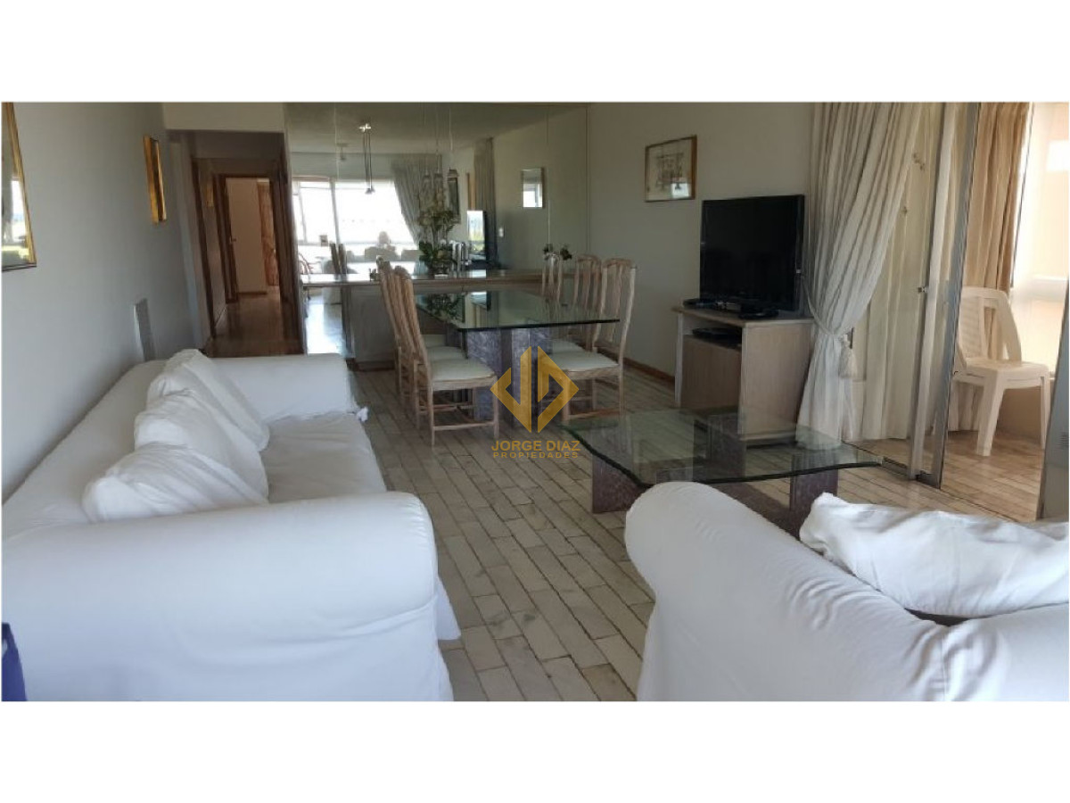 Brava - GoPunta - Portal Inmobiliario de Punta del Este - Maldonado