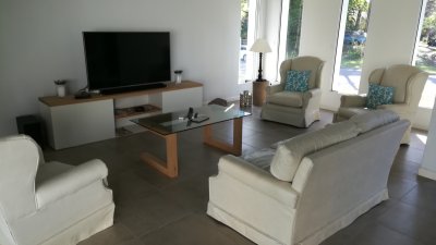 A 700 metros de la playa Brava y del centro de Punta del Este